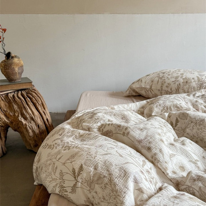 Vivid Floral Bedding Set