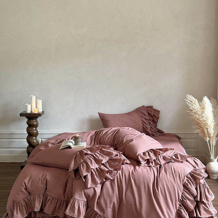 Ruffled Cottage Bedding Set