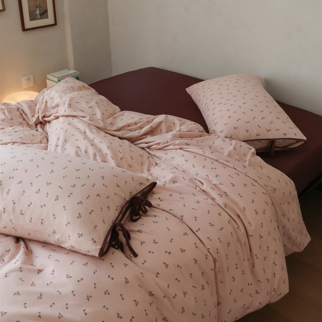Cherry Ribbon Bedding Set