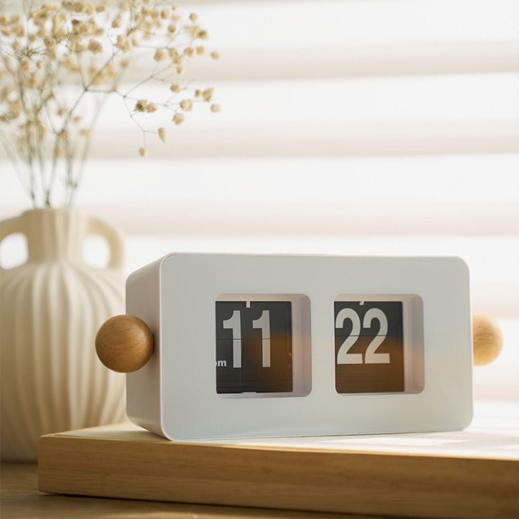 Funky Docky Desk Clock