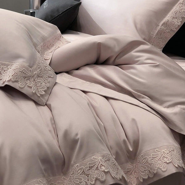 Alice Dream Bedding Set