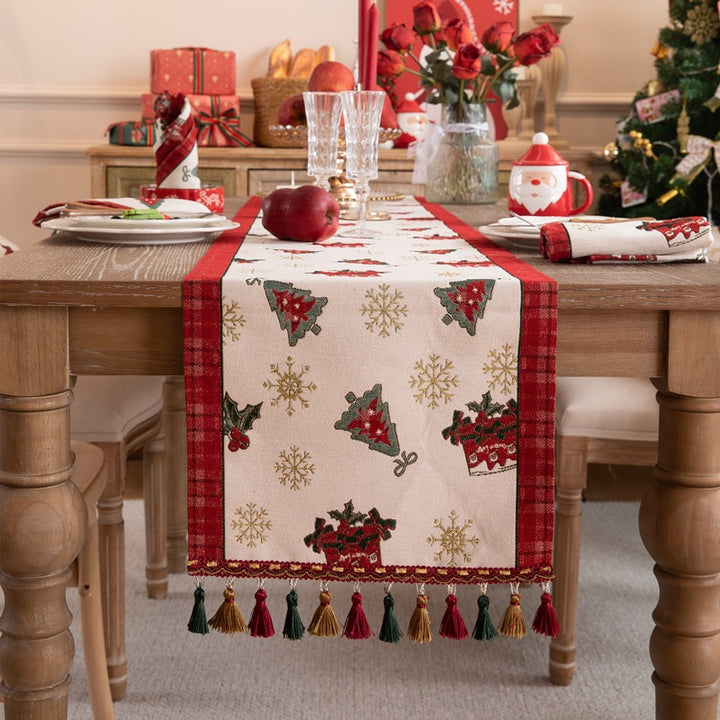 Ruffled Xmas Table Runner