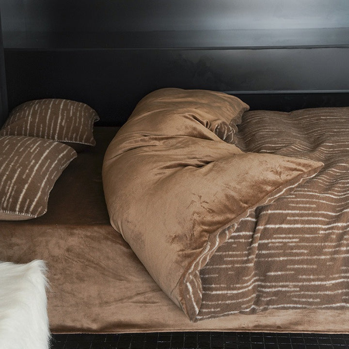 Warm Forest Bedding Set Collection