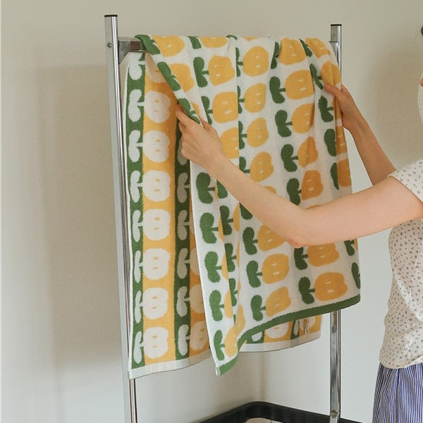 Tulip Dot Towel