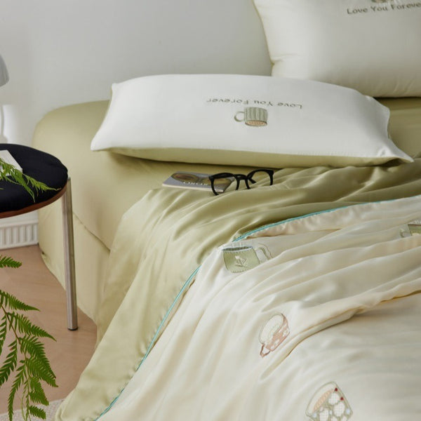 Warm Cafe Lyocell Summer Quilted Blanket