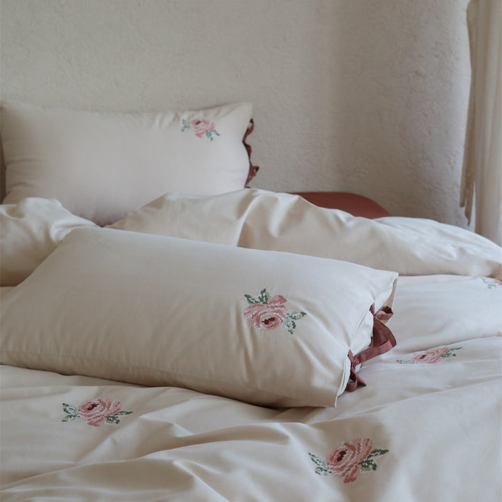 Rose Garden Bedding Set