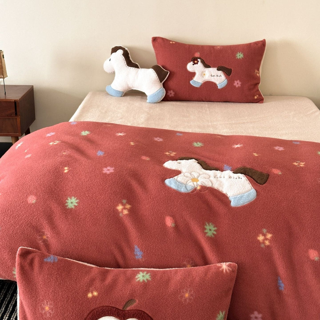 Lovely Pony Bedding Set