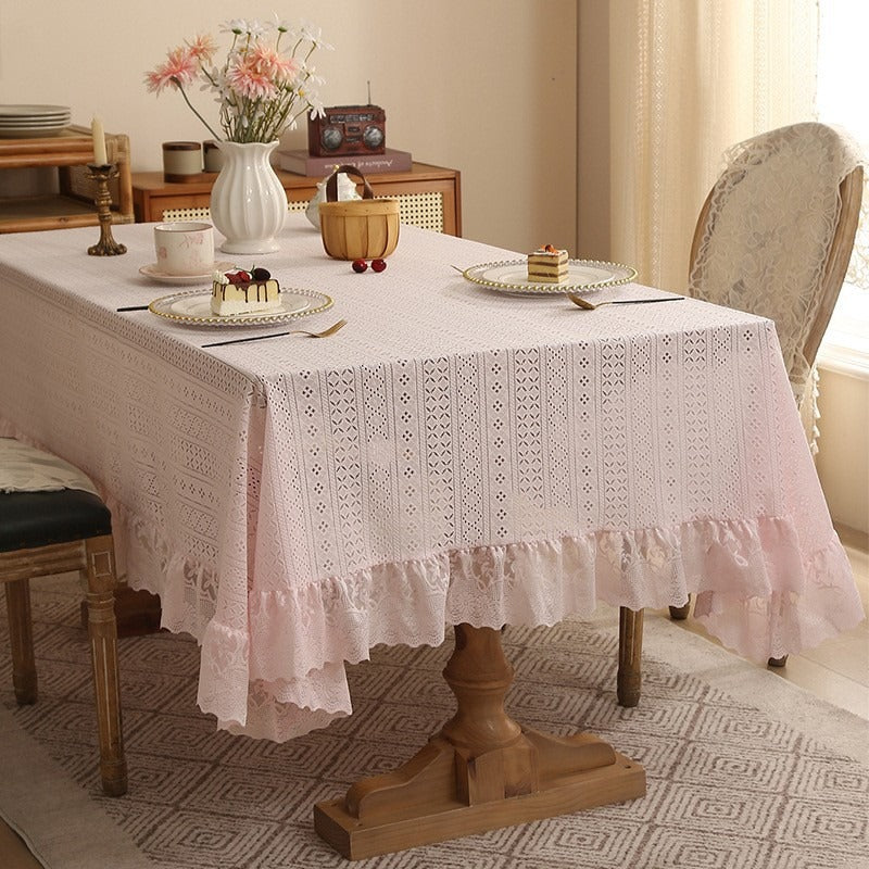 Vintage Stitch Ruffle Tablecloth