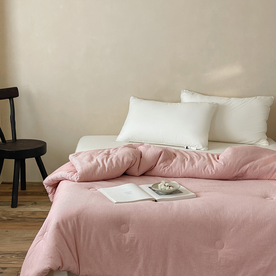 Minimalist Stripe Summer Quilted Blanket