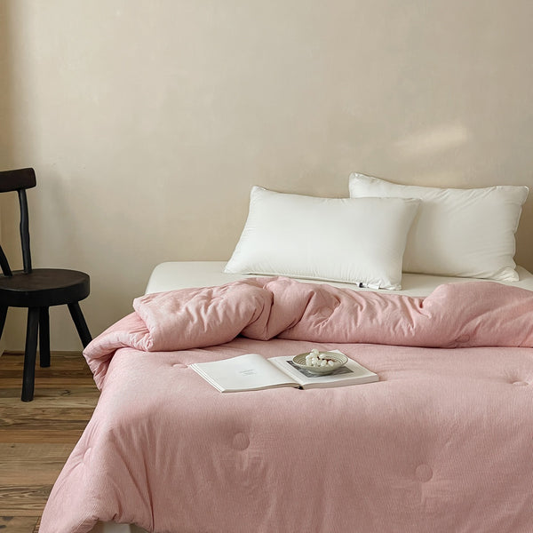 Minimalist Stripe Summer Quilted Blanket