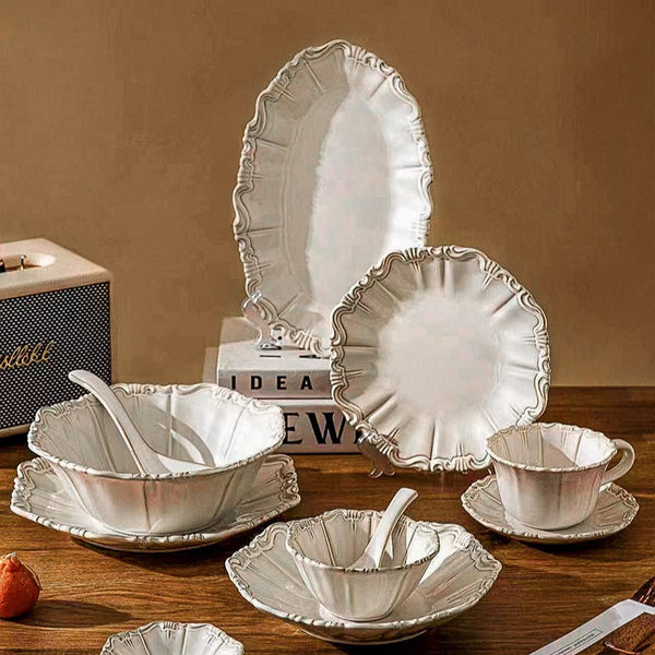 Ivory Scallop Antique Dinnerware