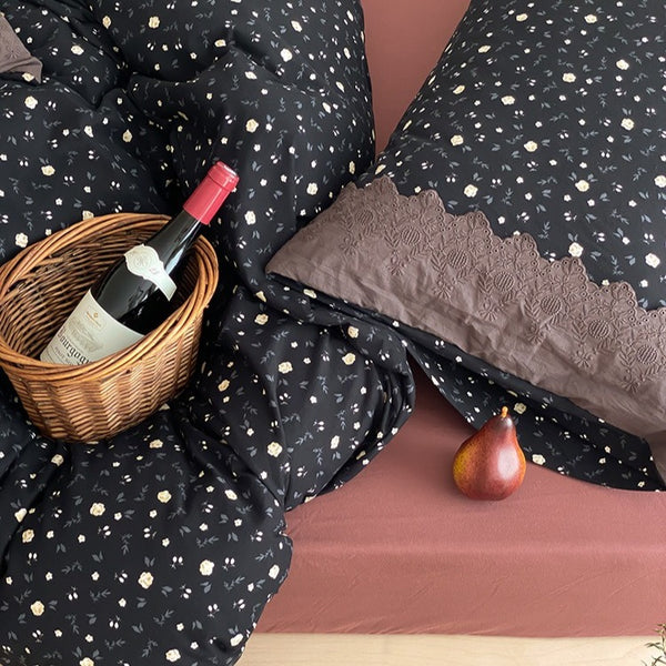 Midnight Bloom Cloud Bedding Set