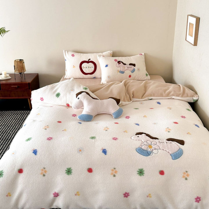 Lovely Pony Bedding Set