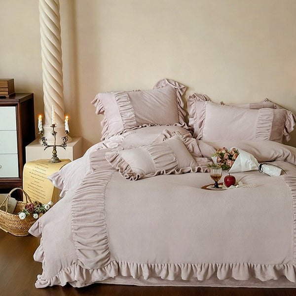 Chateau Ruffle Velvet Bedding Set
