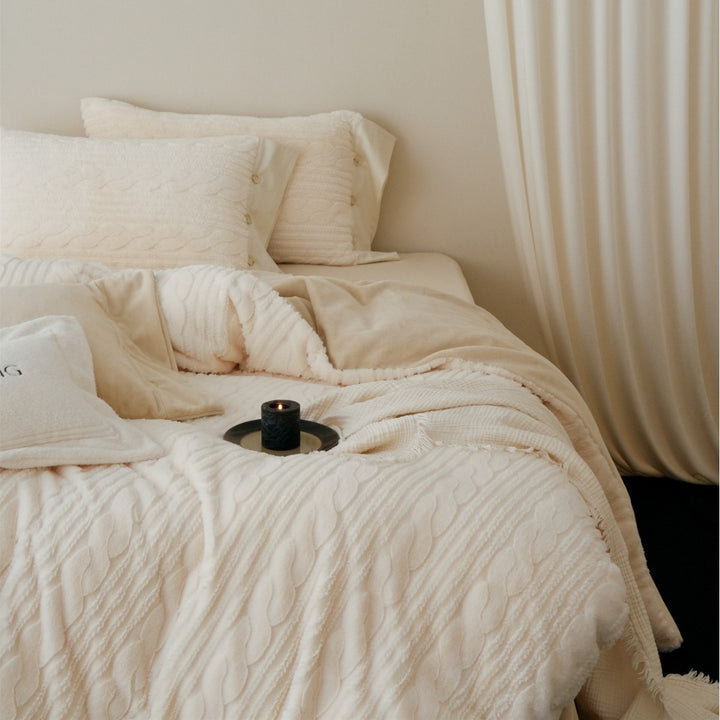 Mum’s Knit Comfort Bedding Set