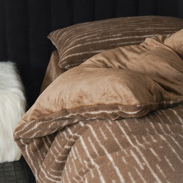Warm Forest Bedding Set