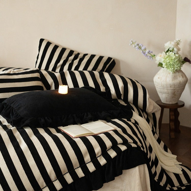 Warm Stripe Plus Bedding Set