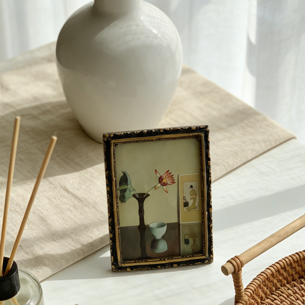 Retro Zen Photo Frame