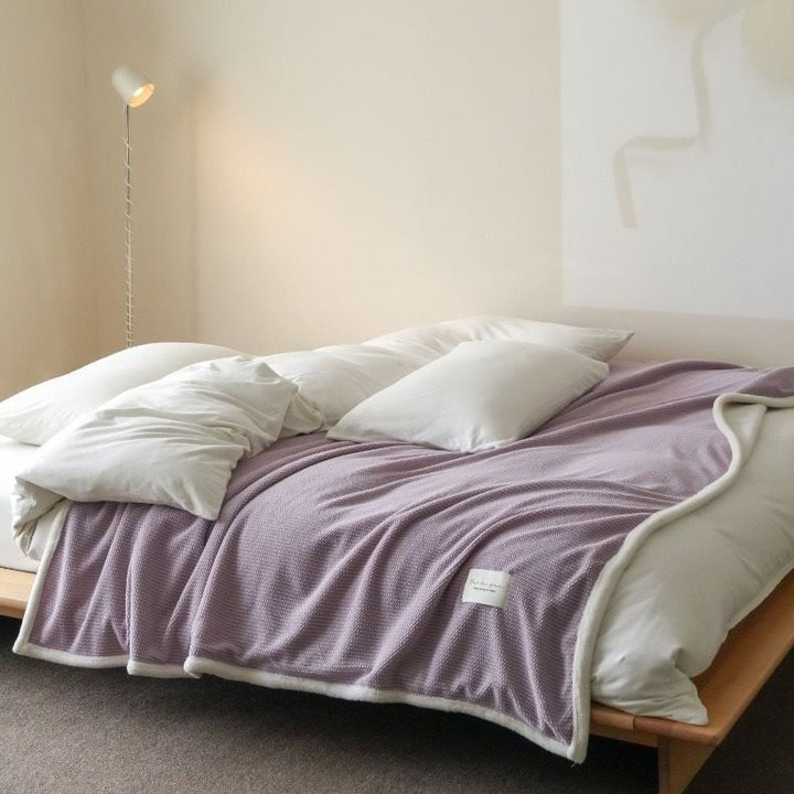 Macaron Bubble Throw
