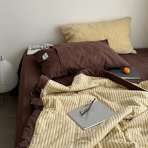 ColourPop Stripe Summer Quilted Blanket