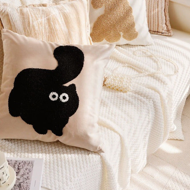 Paw Pals Tufted Cushion