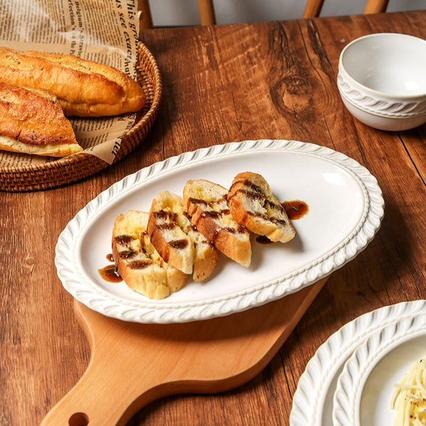 Cord Garland Dinnerware