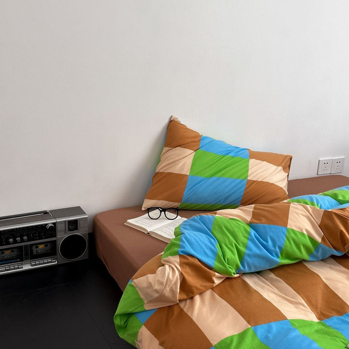 Funky Checkered Bedding Set Collection