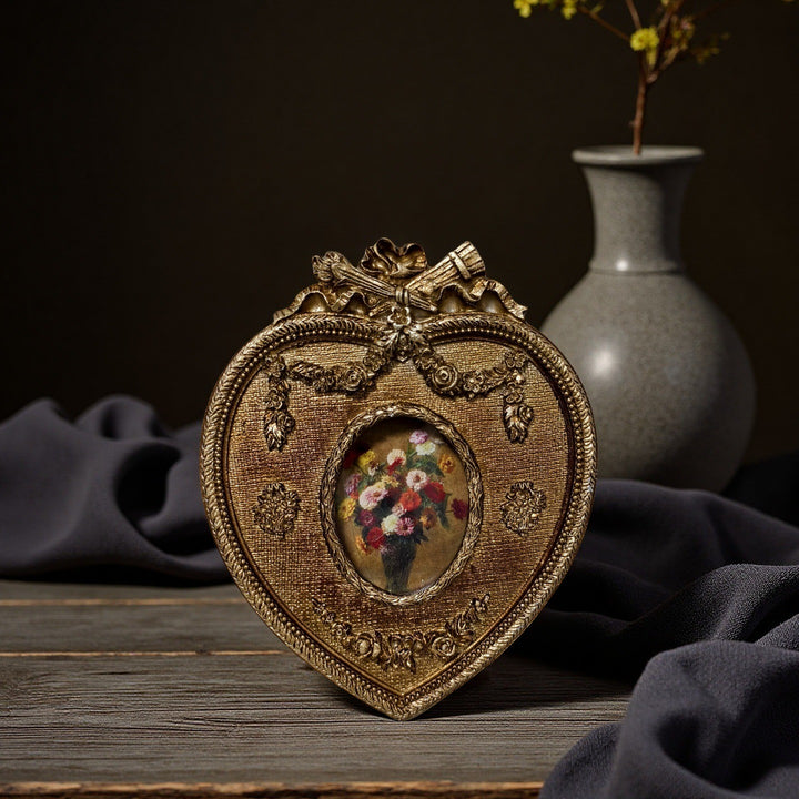 Victoria Floral Photo Frame Set