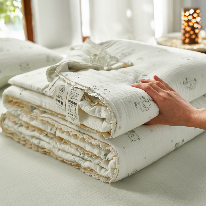 Lovely Bear Summer Quilted Blanket