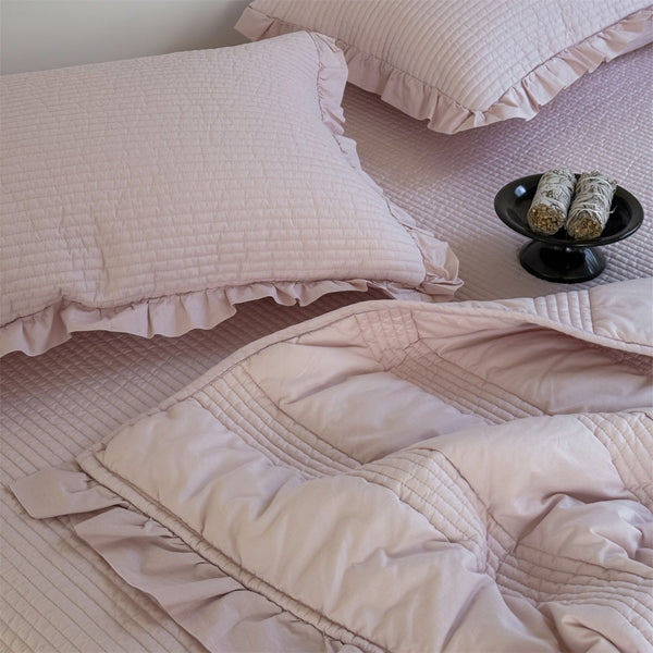 Soft Cream Bedding Set
