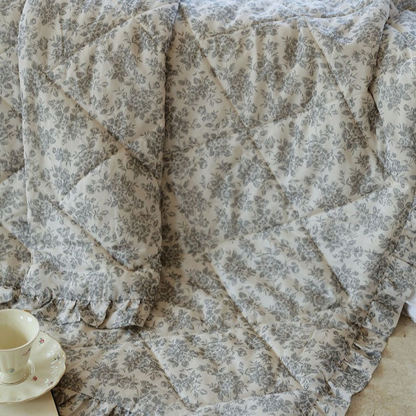 Cottage Floral Summer Quilted Blanket