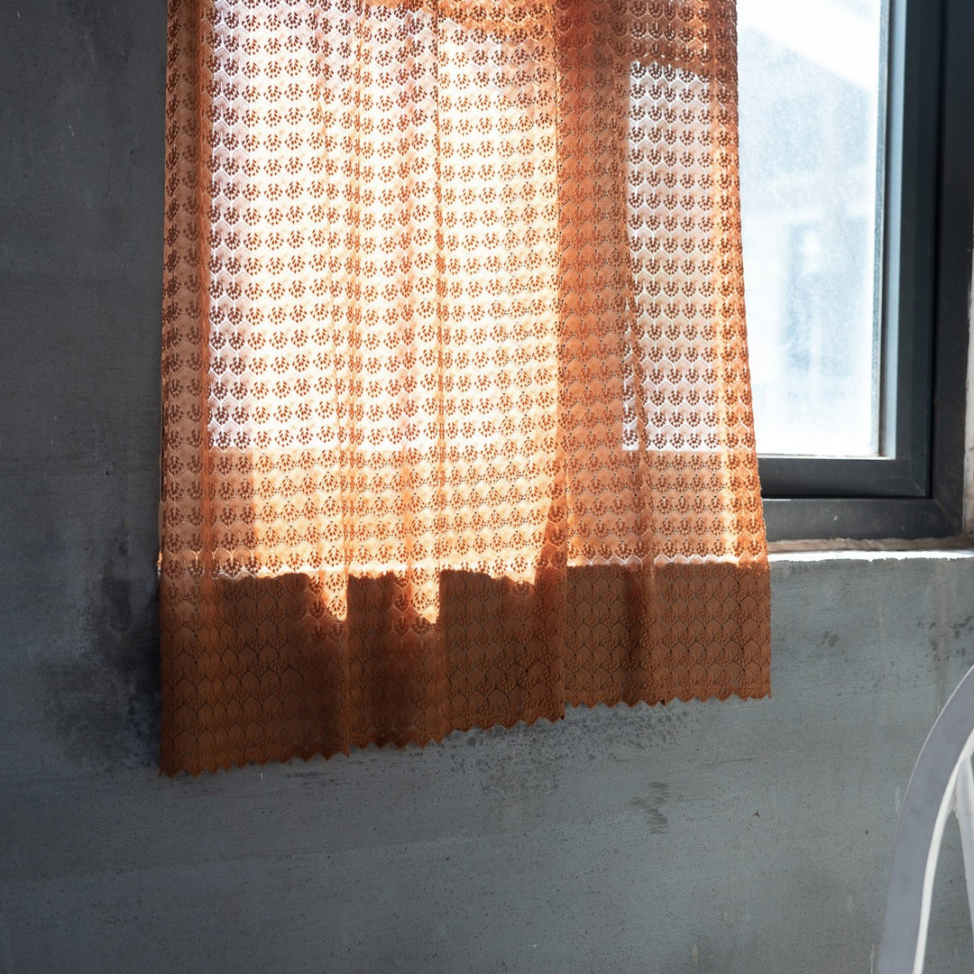 Rustic Ripple Lace Tablecloth