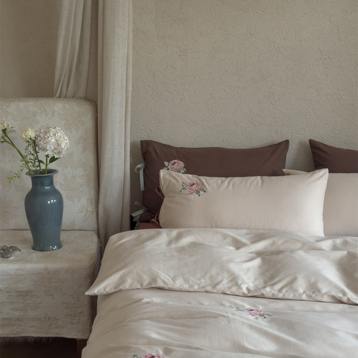 Rose Garden Bedding Set