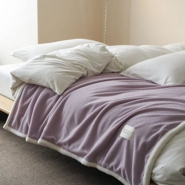 Macaron Bubble Throw