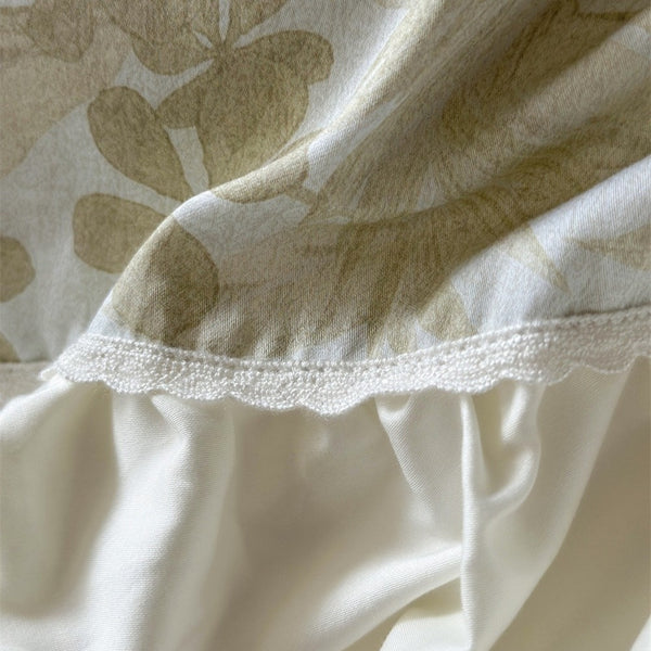 Royal Ruffle Bedding Set