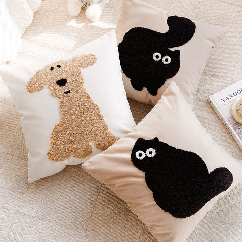 Paw Pals Tufted Cushion
