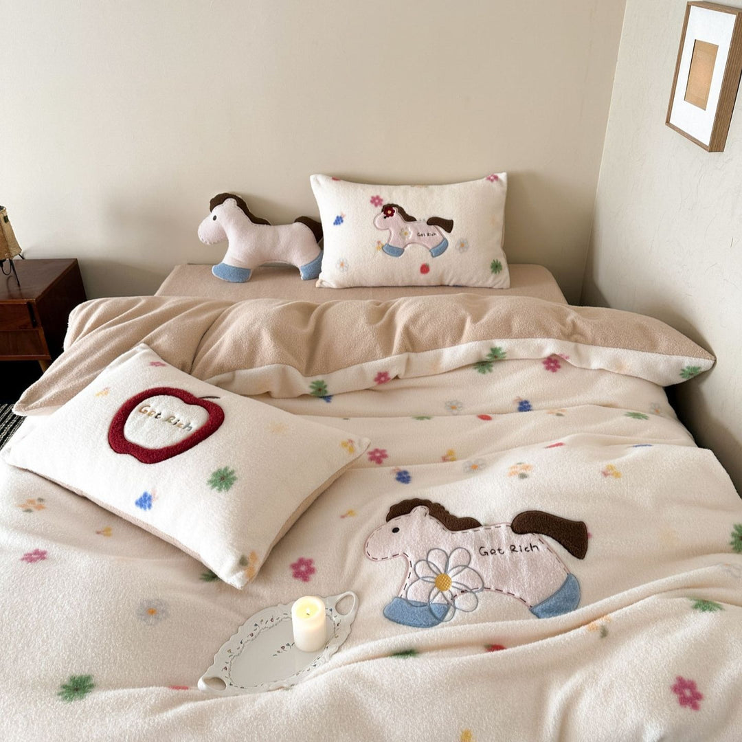 Lovely Pony Bedding Set