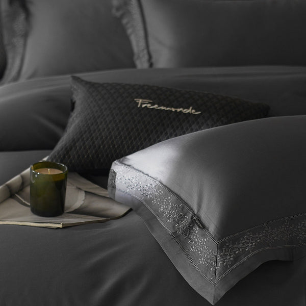 Silky Sateen Foliage Bedding Set