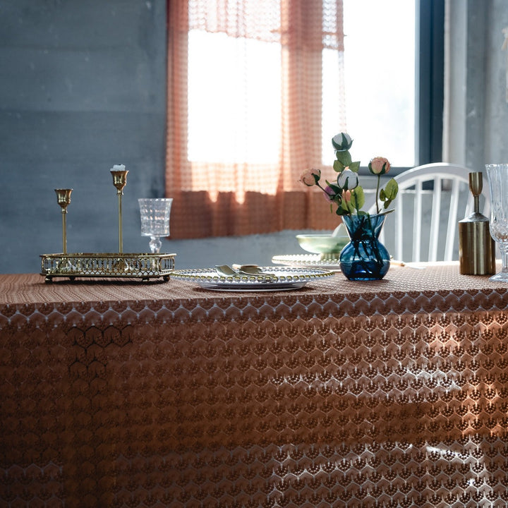 Rustic Ripple Lace Tablecloth