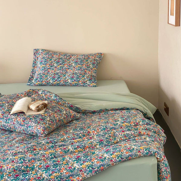 Bright Floral Summer Quilted Blanket