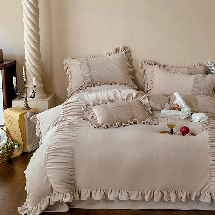 Chateau Ruffle Velvet Bedding Set