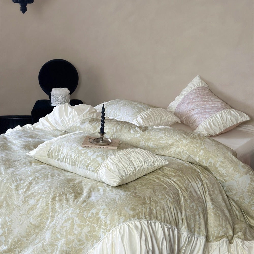 Royal Ruffle Bedding Set