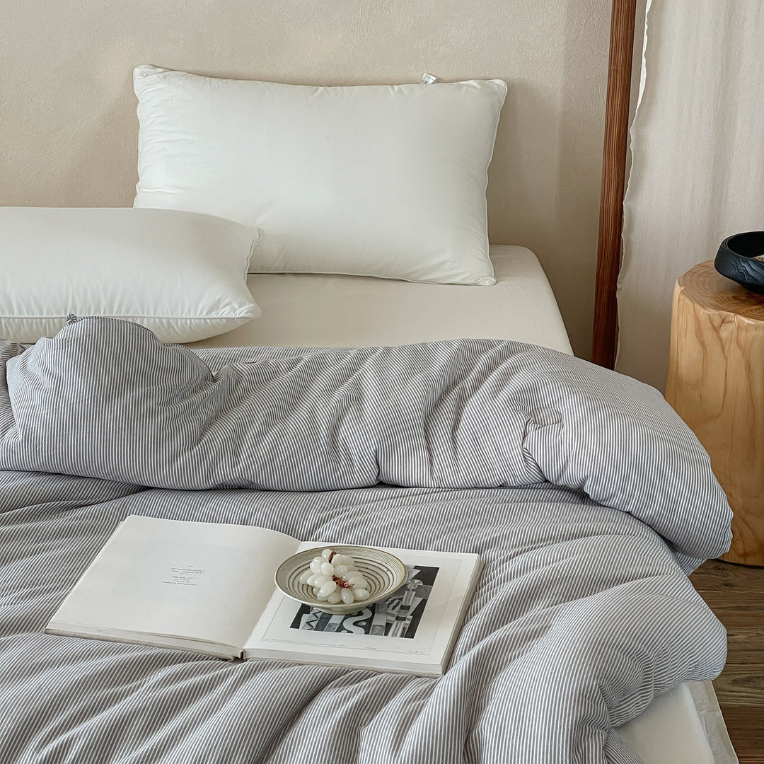 Minimalist Stripe Summer Quilted Blanket