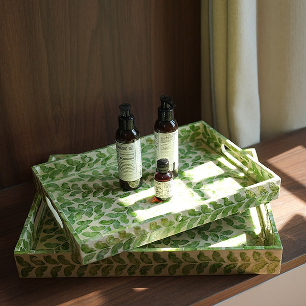 Spring Leaves Shell Tray