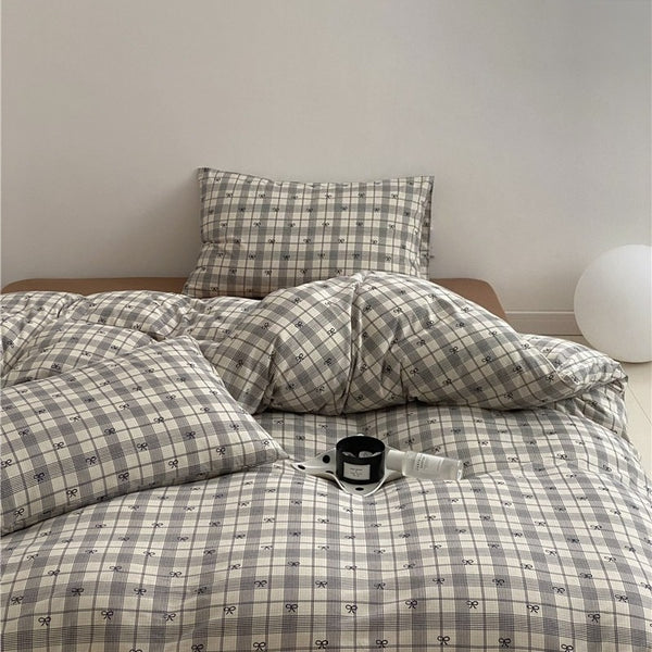 Vintage Line Bow Bedding Set