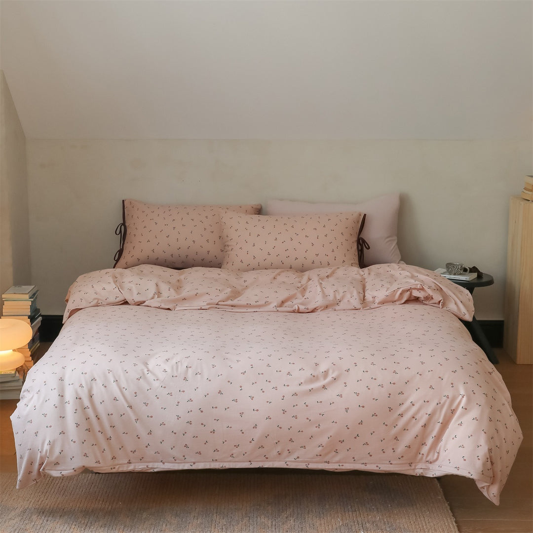 Cherry Ribbon Bedding Set