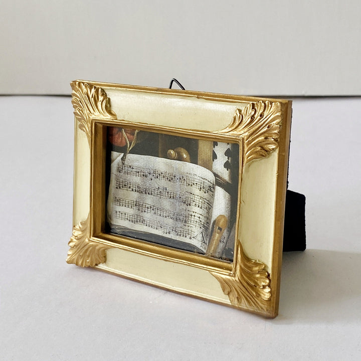 Cream Gilded Ornate Frame