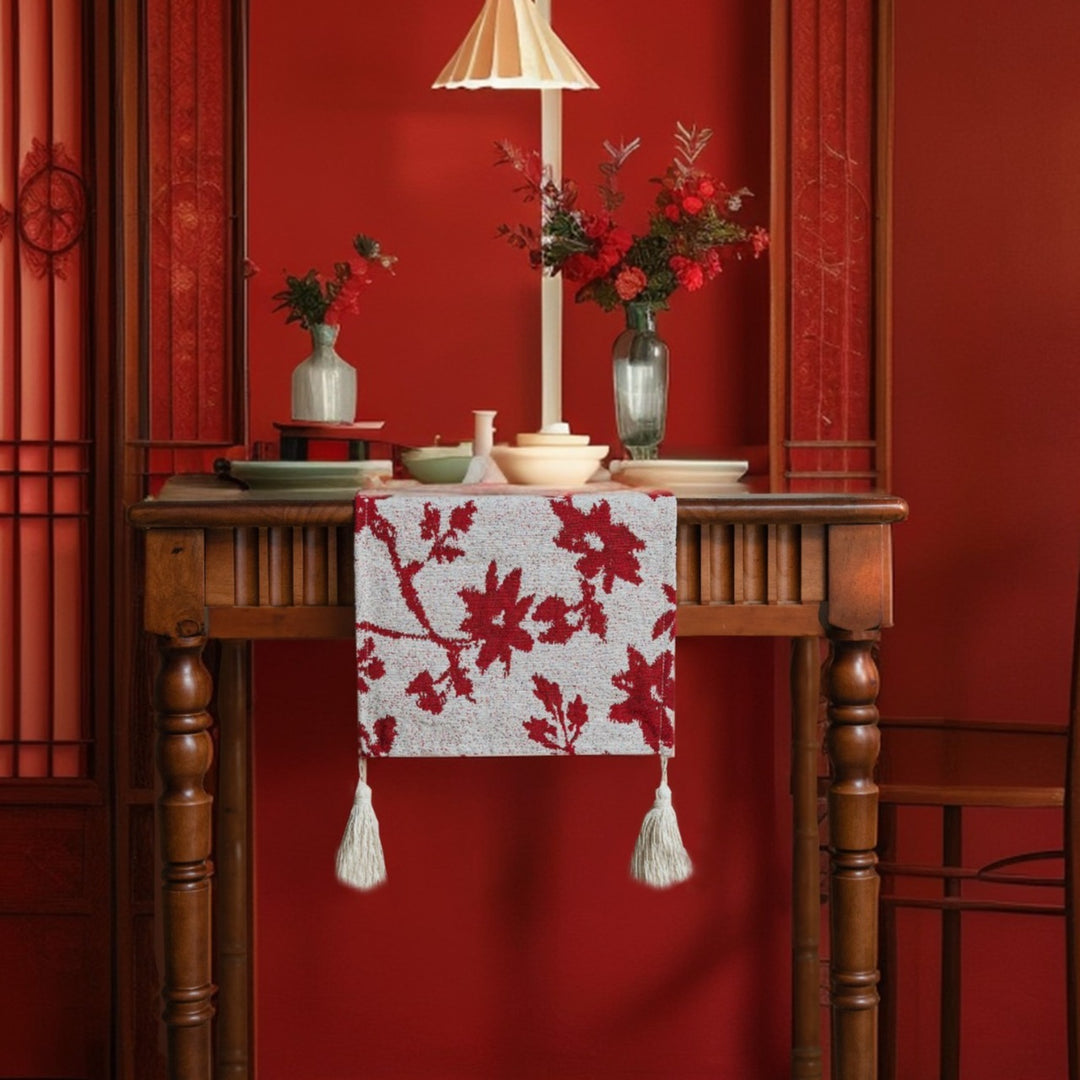Maple Silhouette Table Runner