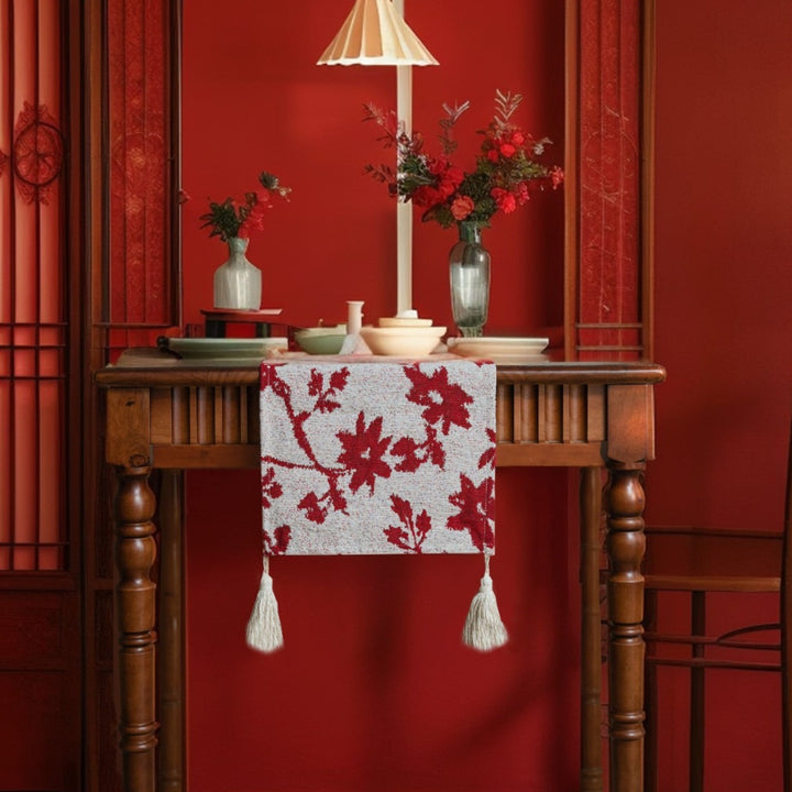 Maple Silhouette Table Runner