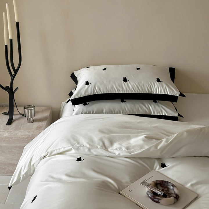 Black Line Bedding Set Collection - Kitty